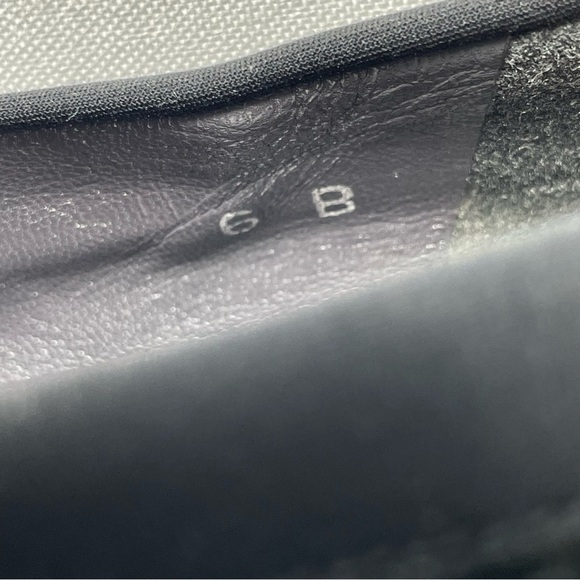 Stuart Weitzman Women’s Black Suede Shoes Size 6B Slip On Block Heel Square Toe - Picture 7 of 16